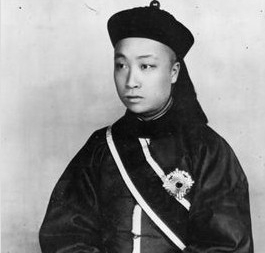 爱新觉罗·溥伦