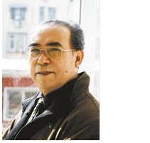 郑克明